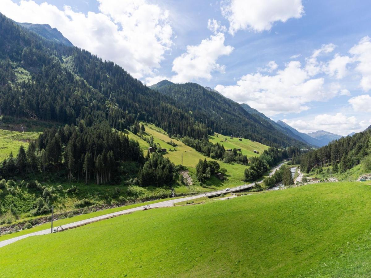 Land On The Kppl Mountain Chains Kappl  Esterno foto
